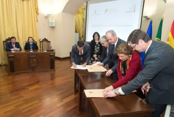 20180409_3_np_presidente-firma_ventanilla_unica_logistica_portugal.jpg