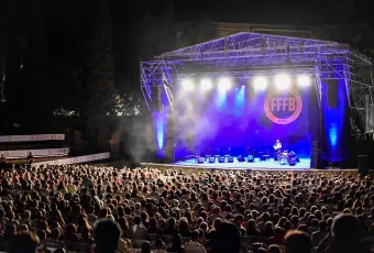 20190706_auditorium_lleno_fffb.jpg