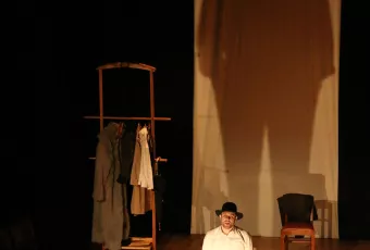 20200213_em_pessoa_teatro_sala_guirigai.jpg