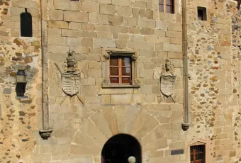 casa_de_los_becerra.jpg