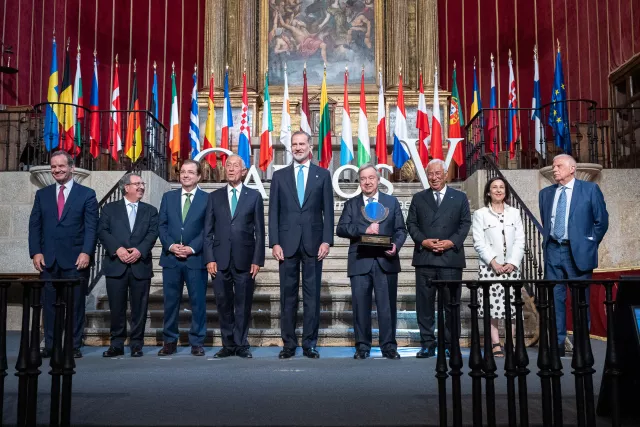 Guterres y autoridades