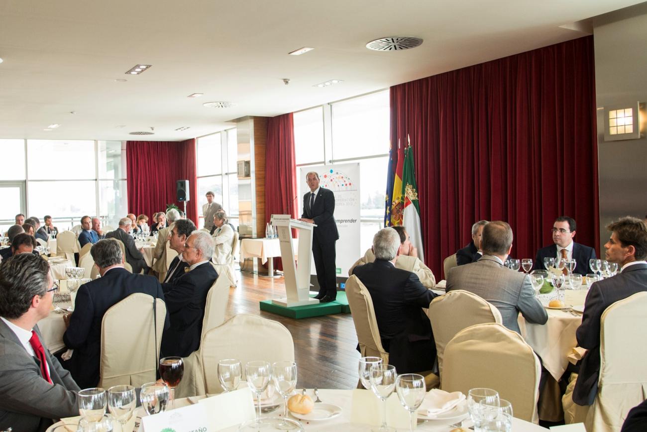 20120917_monago_dia_cooperacion.jpg