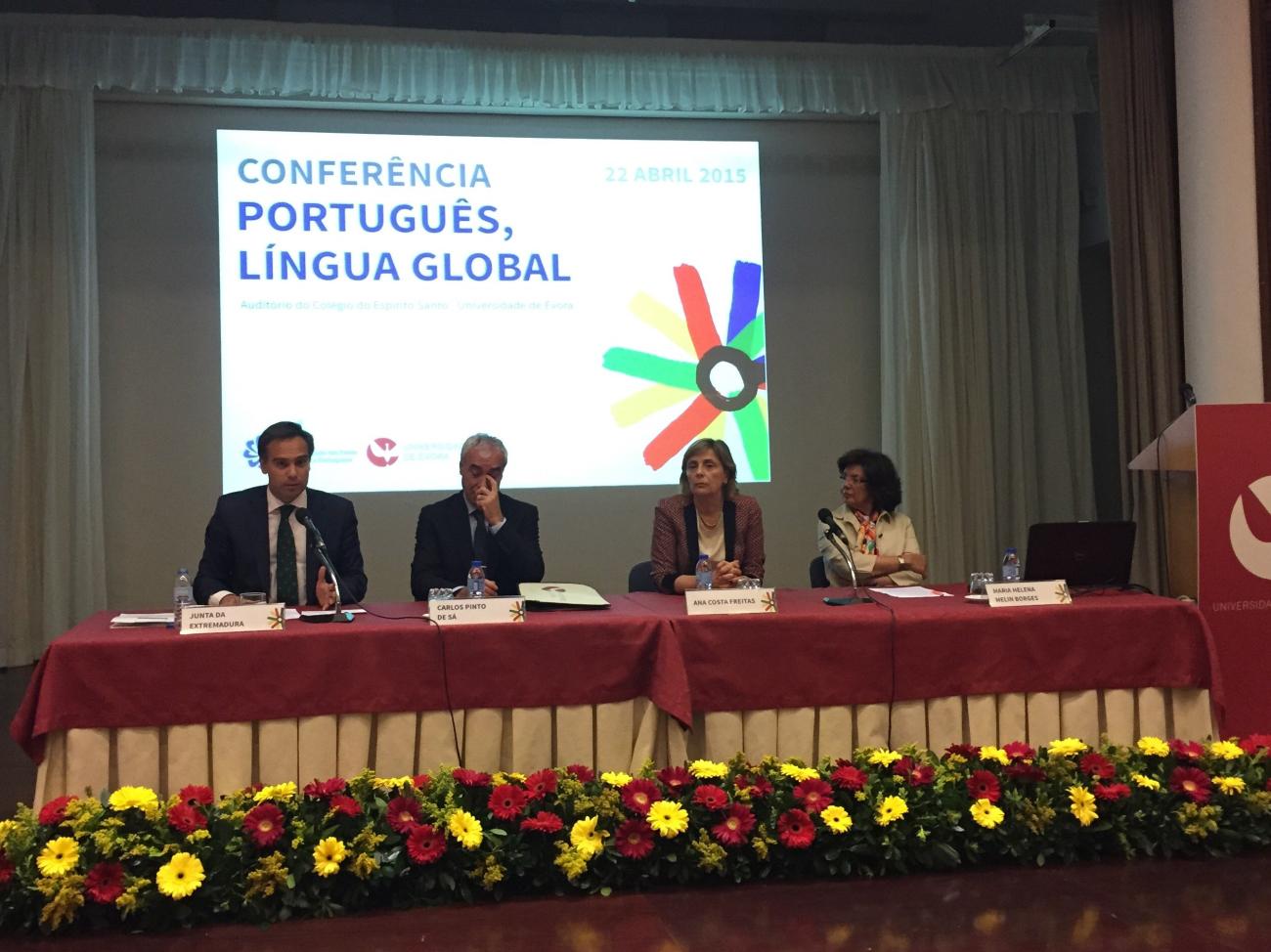 20150422_evora_portugues_lingua_global.jpg