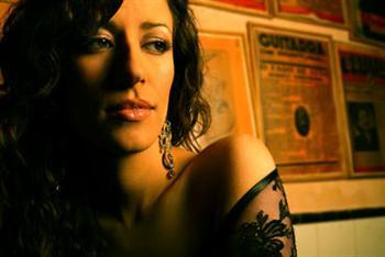 ana_moura_na_9a_edicao_da_mostra_portuguesa.jpg