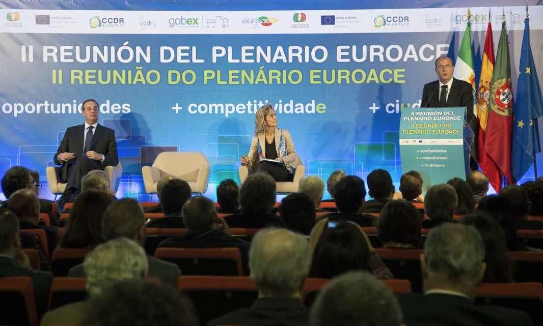 copia_de_plenario.jpg